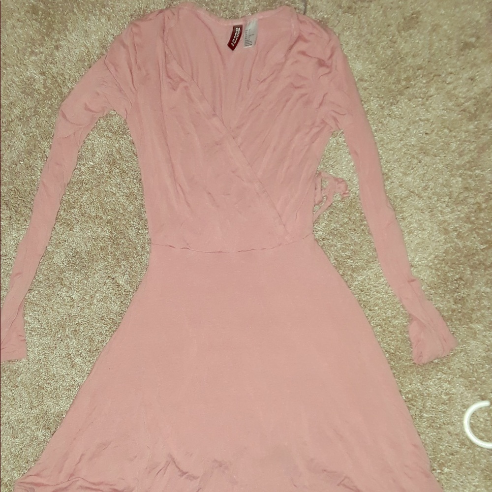 H&M long sleeved dress